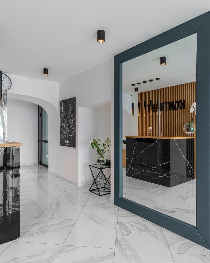 Kontrakt Boutique Hotel キエフ エクステリア 写真