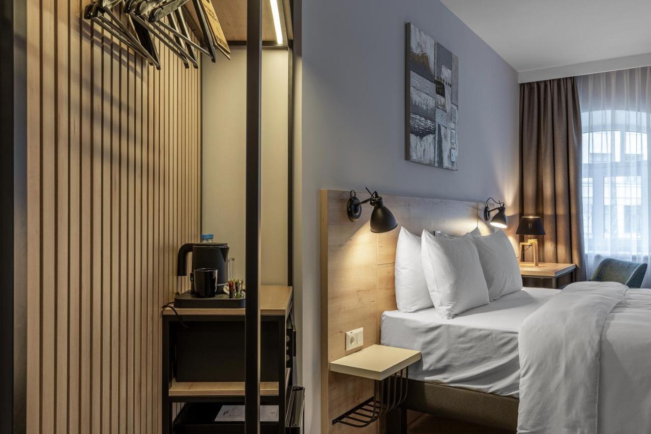 Kontrakt Boutique Hotel キエフ エクステリア 写真